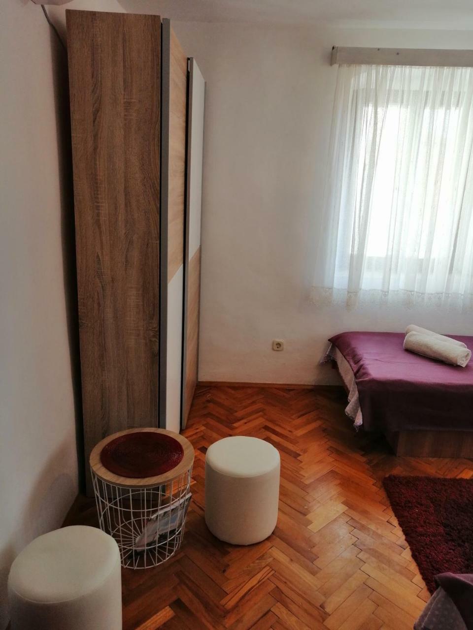 House Lotties Βίλα Stari Grad  Δωμάτιο φωτογραφία