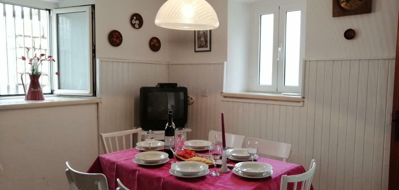 House Lotties Βίλα Stari Grad  Δωμάτιο φωτογραφία