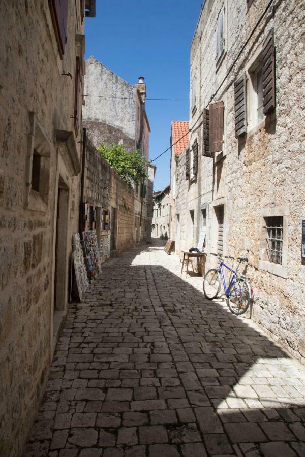 House Lotties Βίλα Stari Grad  Εξωτερικό φωτογραφία